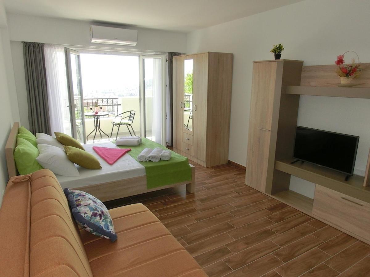 Villa Slovenika Budva Bagian luar foto
